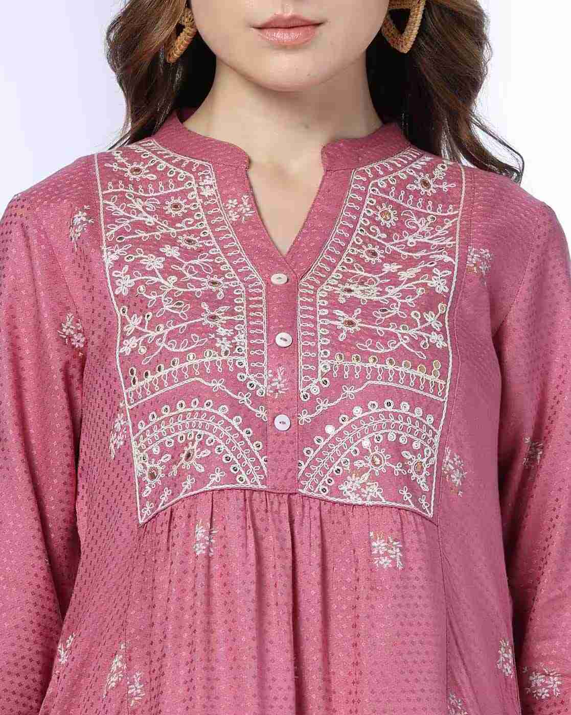 SIYAHI | Women Embroidered Straight Kurta|3