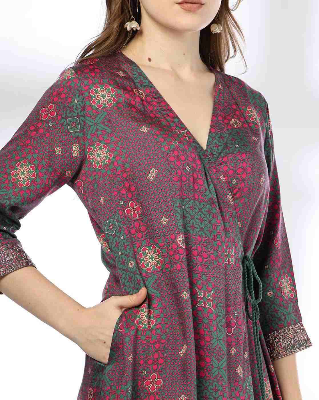 SIYAHI | Women Printed Overlap Front Straight Kurta|3