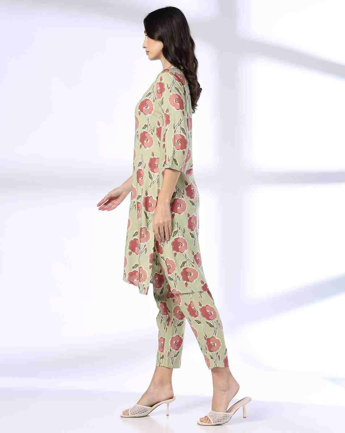 SIYAHI | Women Floral Print Straight Kurta Suit Set|1