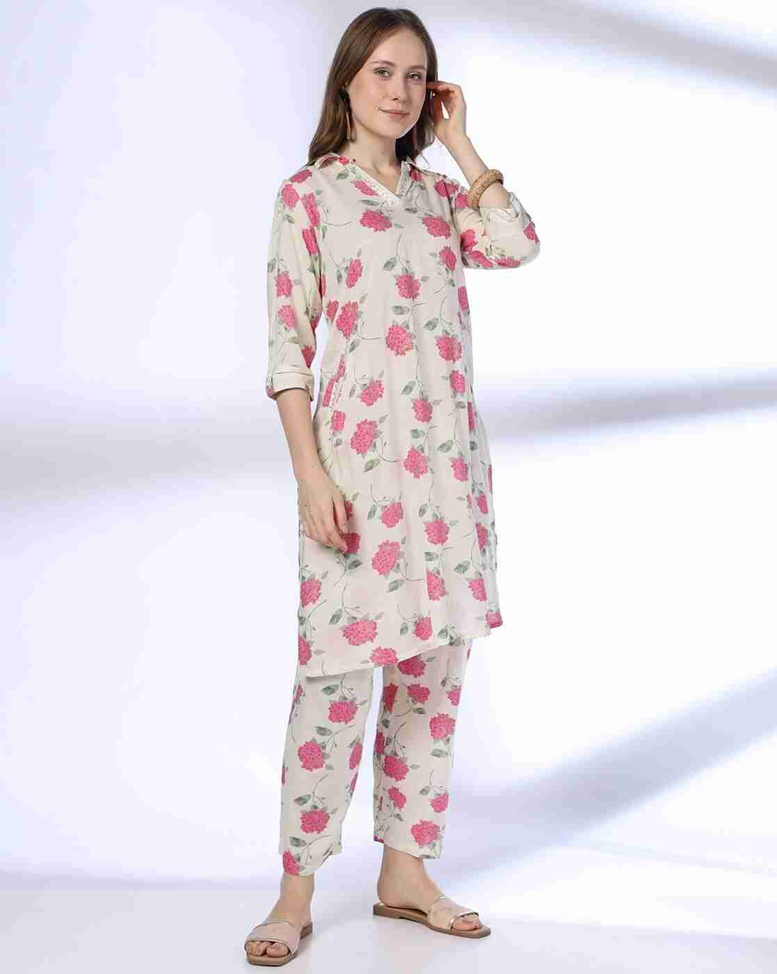 SIYAHI | Women Floral Print Straight Kurta with Palazzos|0