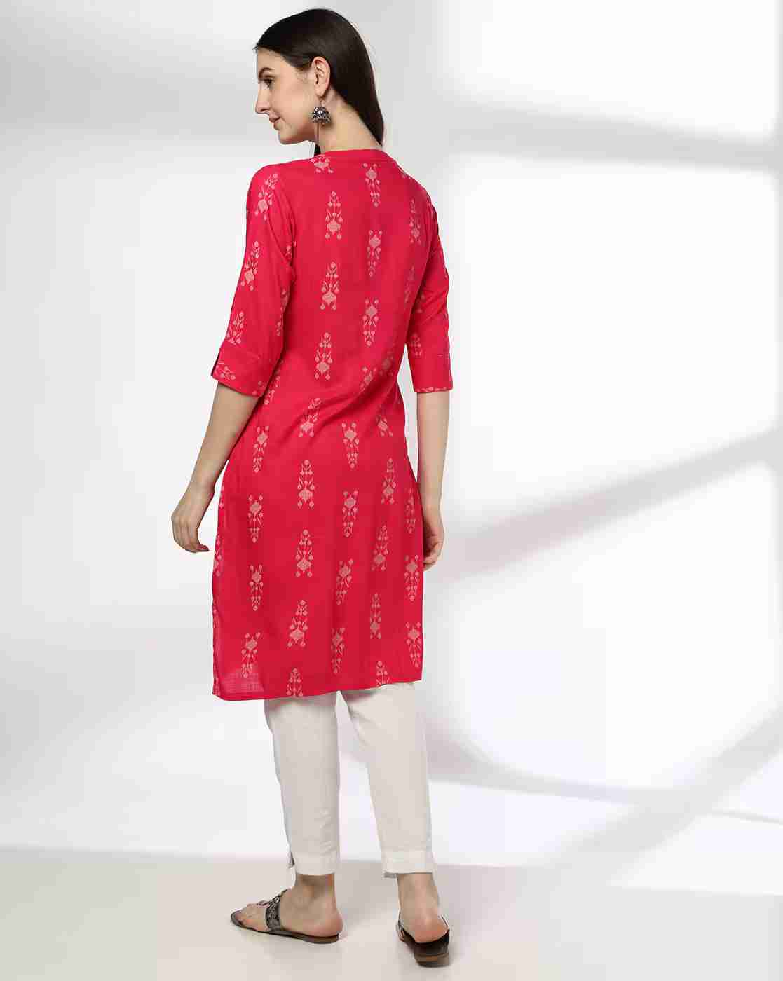 SIYAHI | Women Floral Print Straight Kurta with Insert Pocket|2