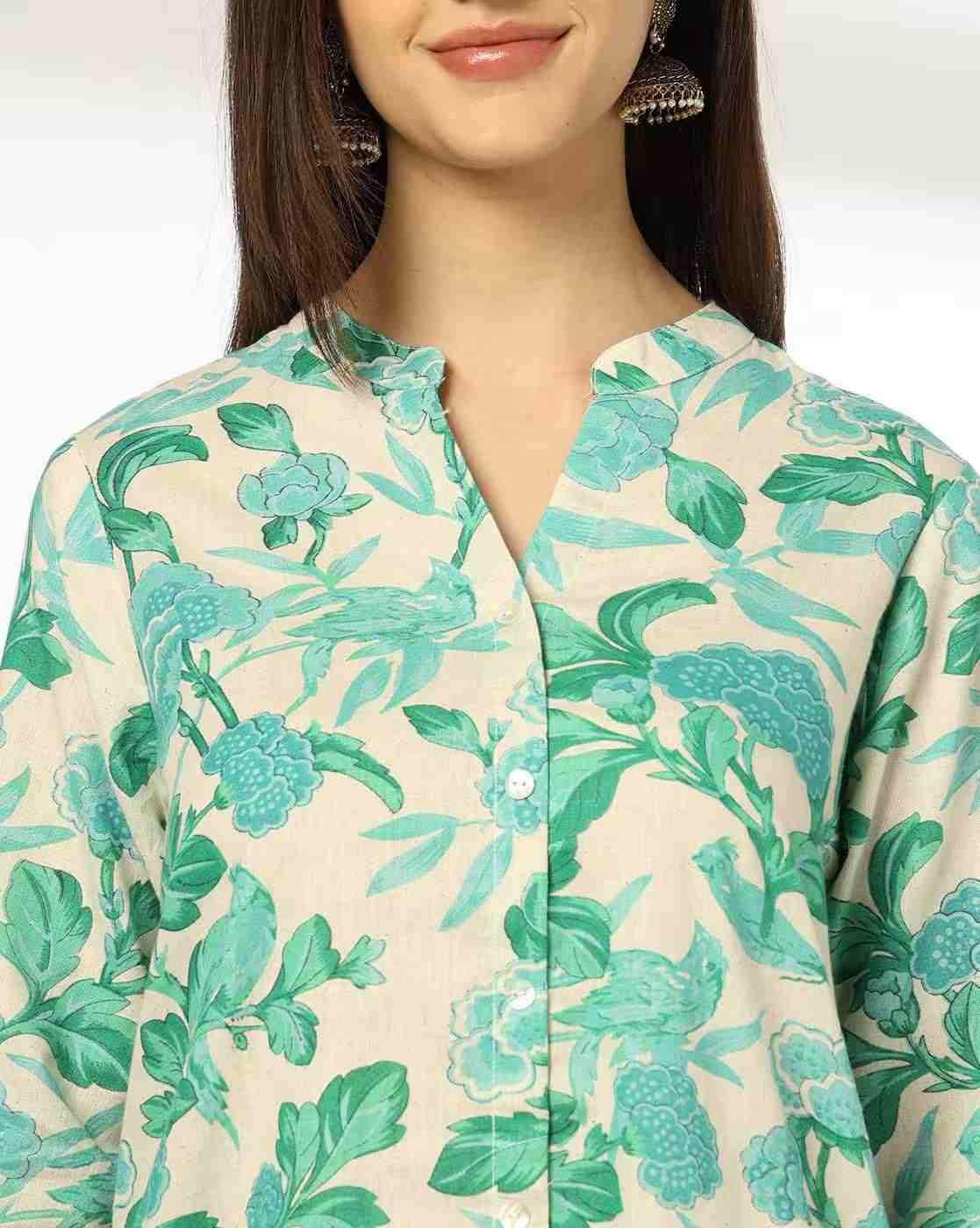 SIYAHI | Women Floral Print Straight Kurta with Insert Pocket|3