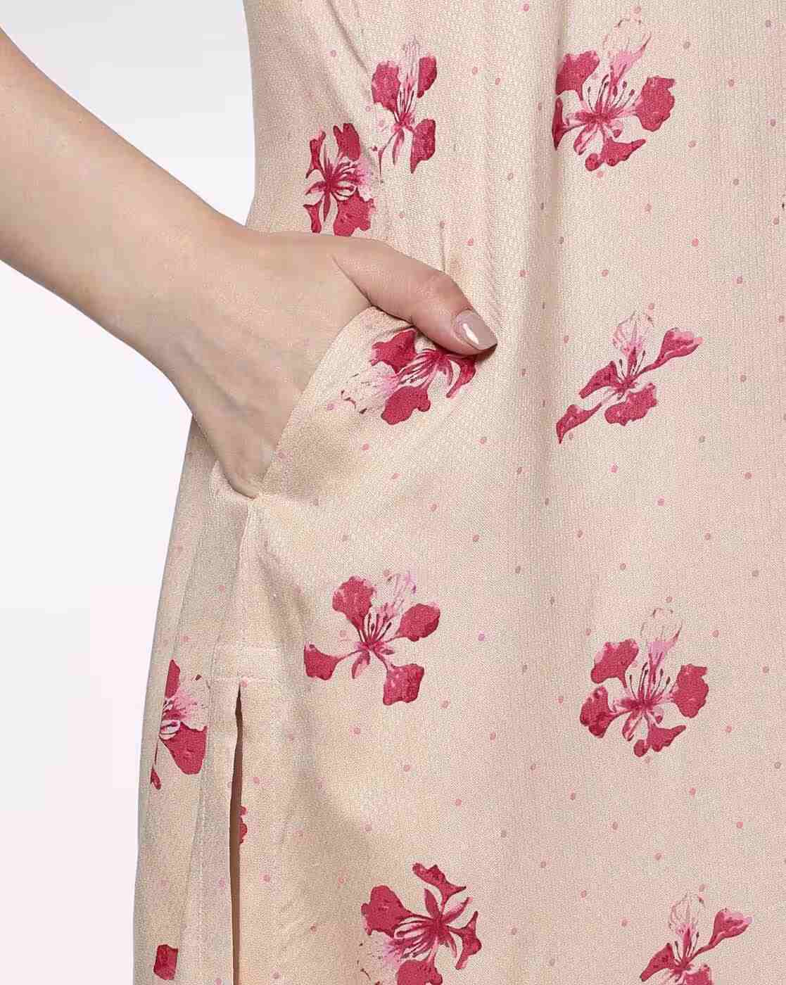 SIYAHI | Women Floral Print Straight Kurta|4
