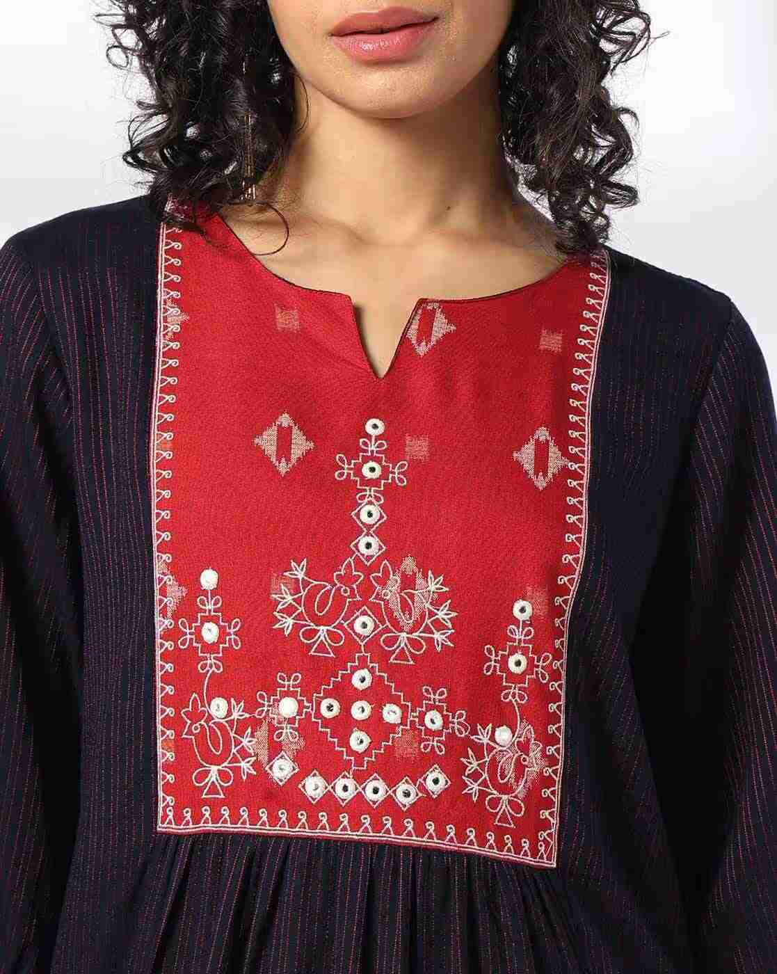 SIYAHI | Women Embroidered Straight Kurta|3