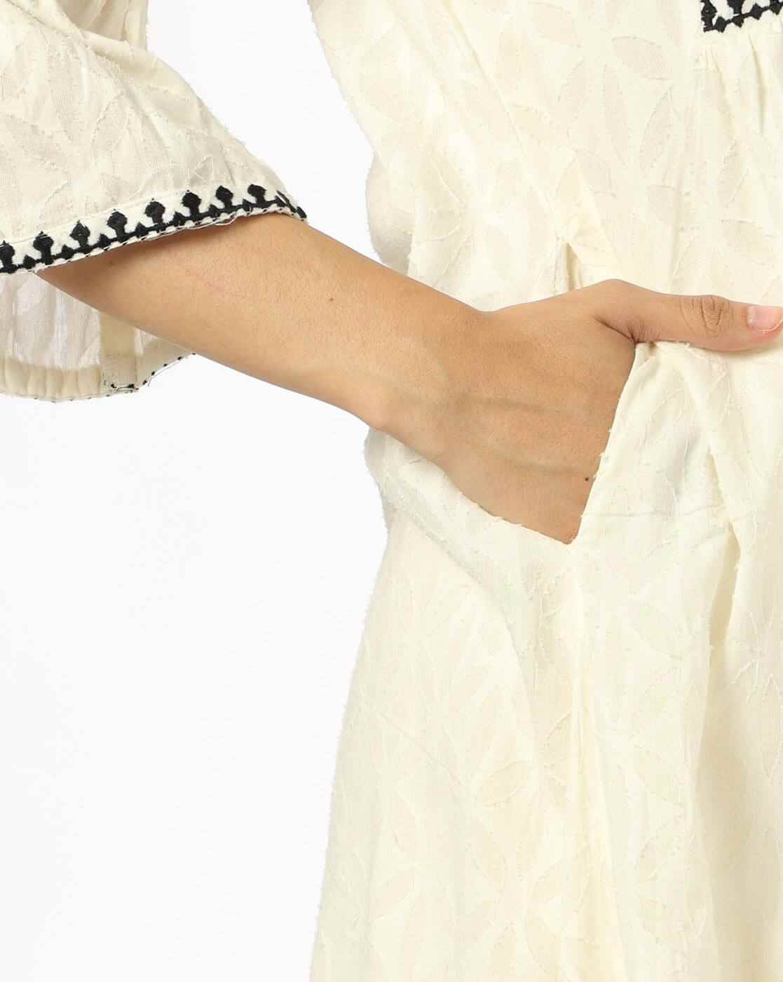 SIYAHI | Women Embroidered Flared Kurta|5