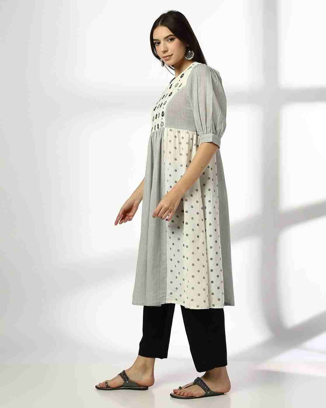 SIYAHI | Women Floral Print Flared Kurta|1