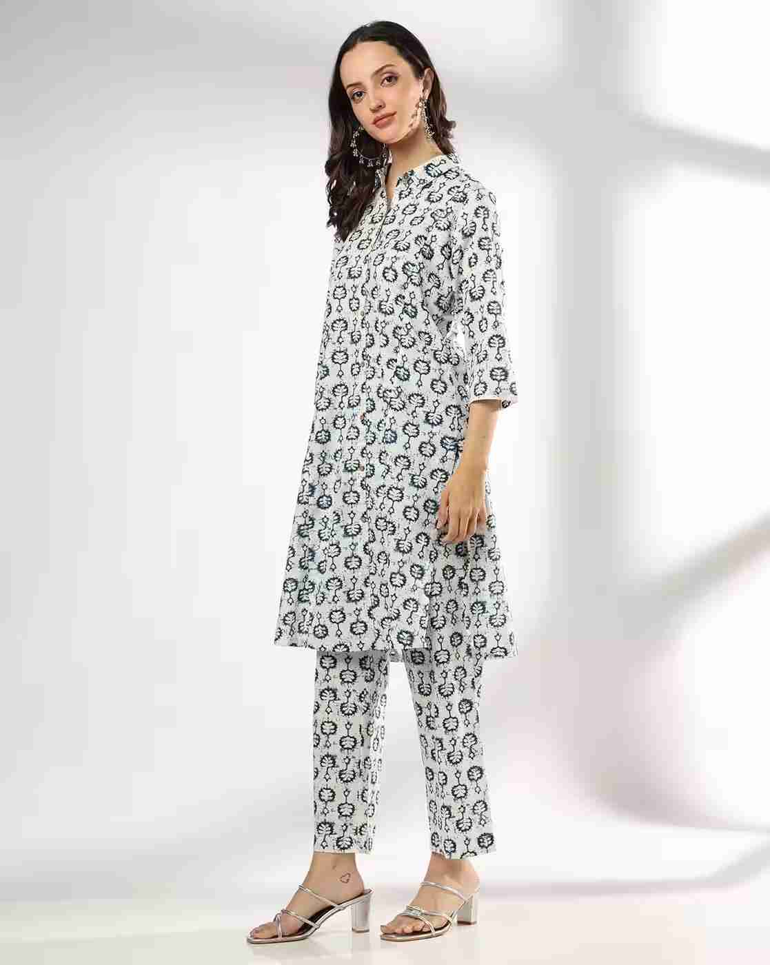 SIYAHI | Women Floral Print Straight Kurta with Palazzos|1