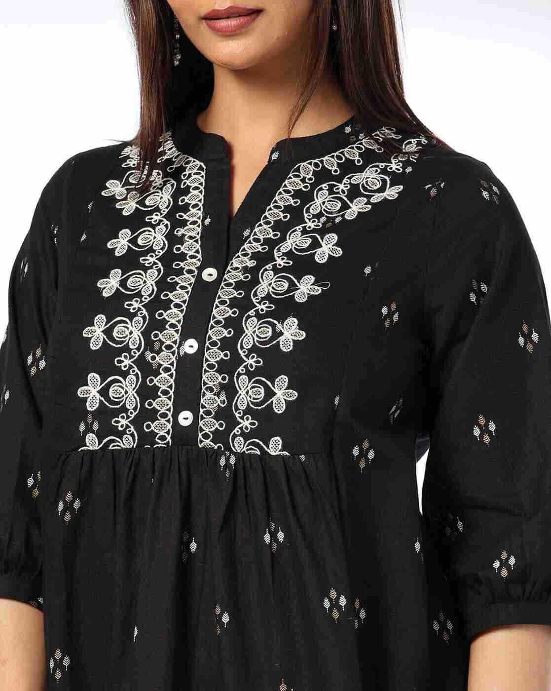 SIYAHI | Women Embroidered Relaxed Fit Top|3