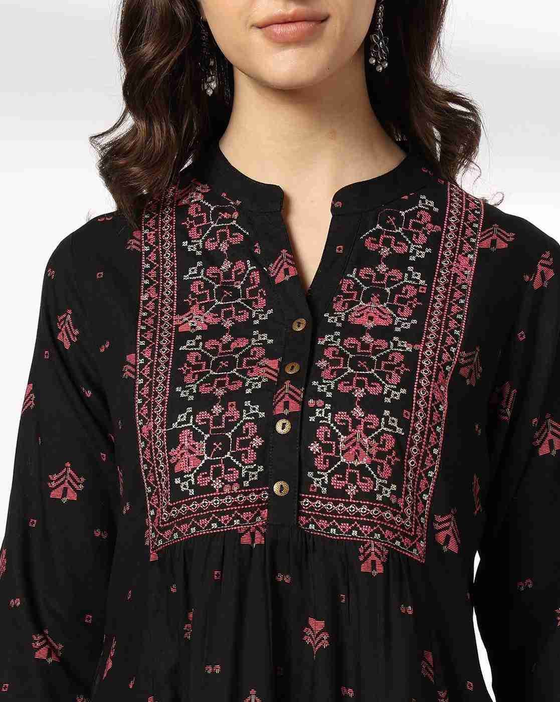 SIYAHI | Women Embroidered Straight Kurta|4