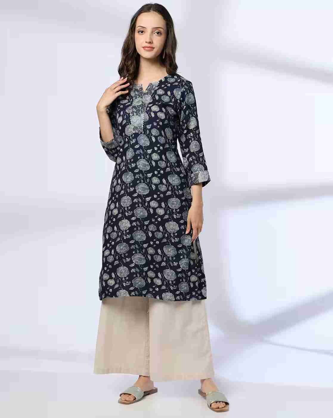 SIYAHI | Craft Inspired All-Over Printed Kurta with Zari Couching|0