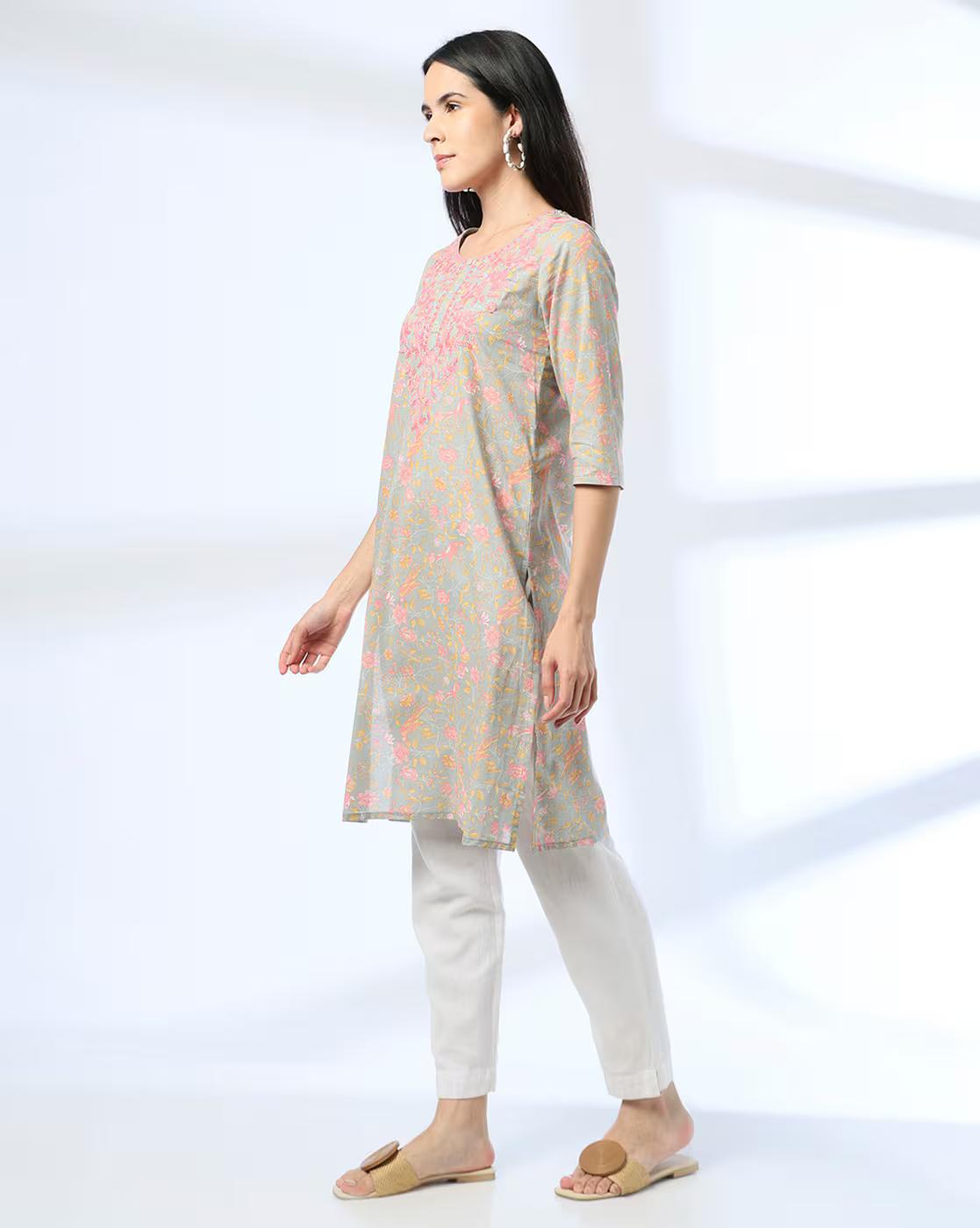 SIYAHI | Women Craft Inspired Chinkari Embroidered Straight Kurta|1