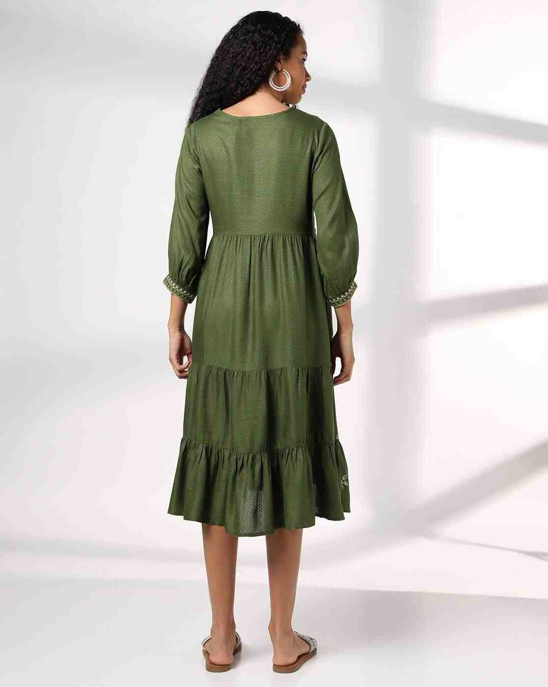 SIYAHI | Women Embroidered V-Neck Tiered Dress|2