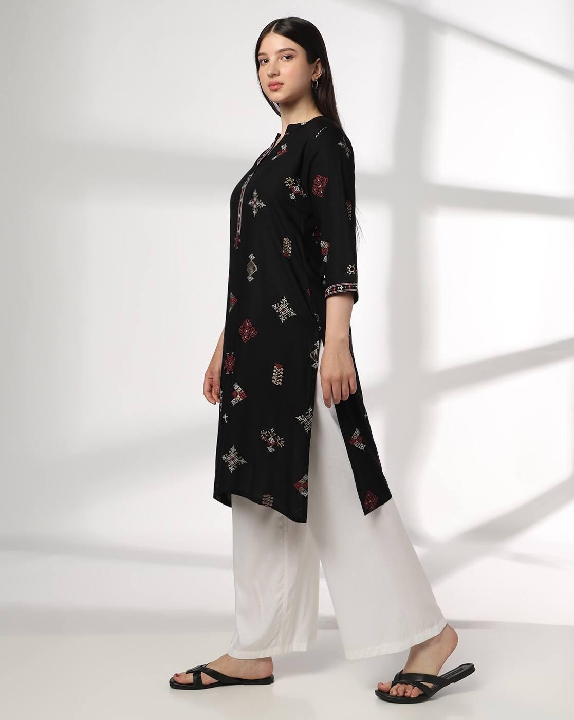 SIYAHI | Women Embroidered Straight Kurta|1