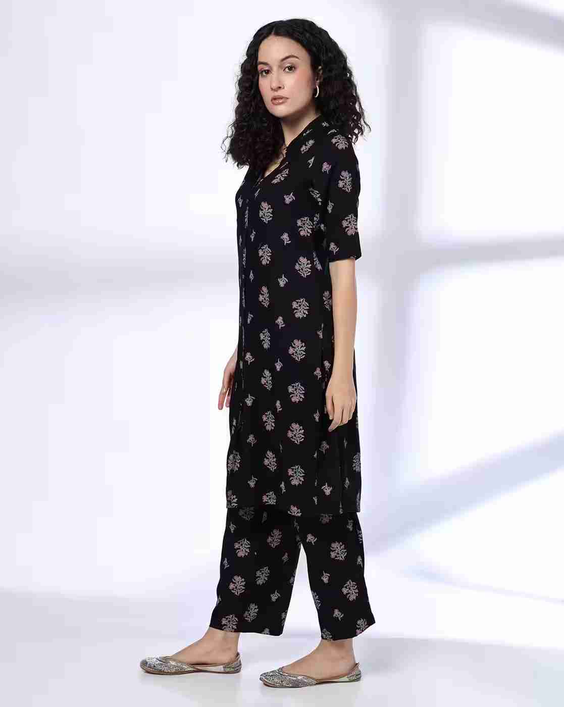 SIYAHI | Women Floral Print Straight Kurta & Pants Set|1