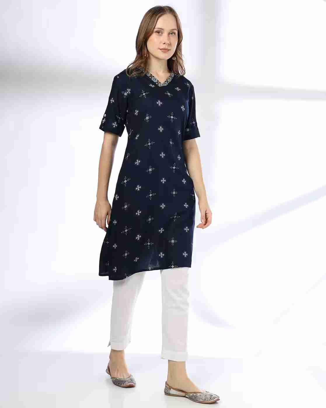 SIYAHI | Women Geometric Print Straight Kurta with Insert Pocket|0