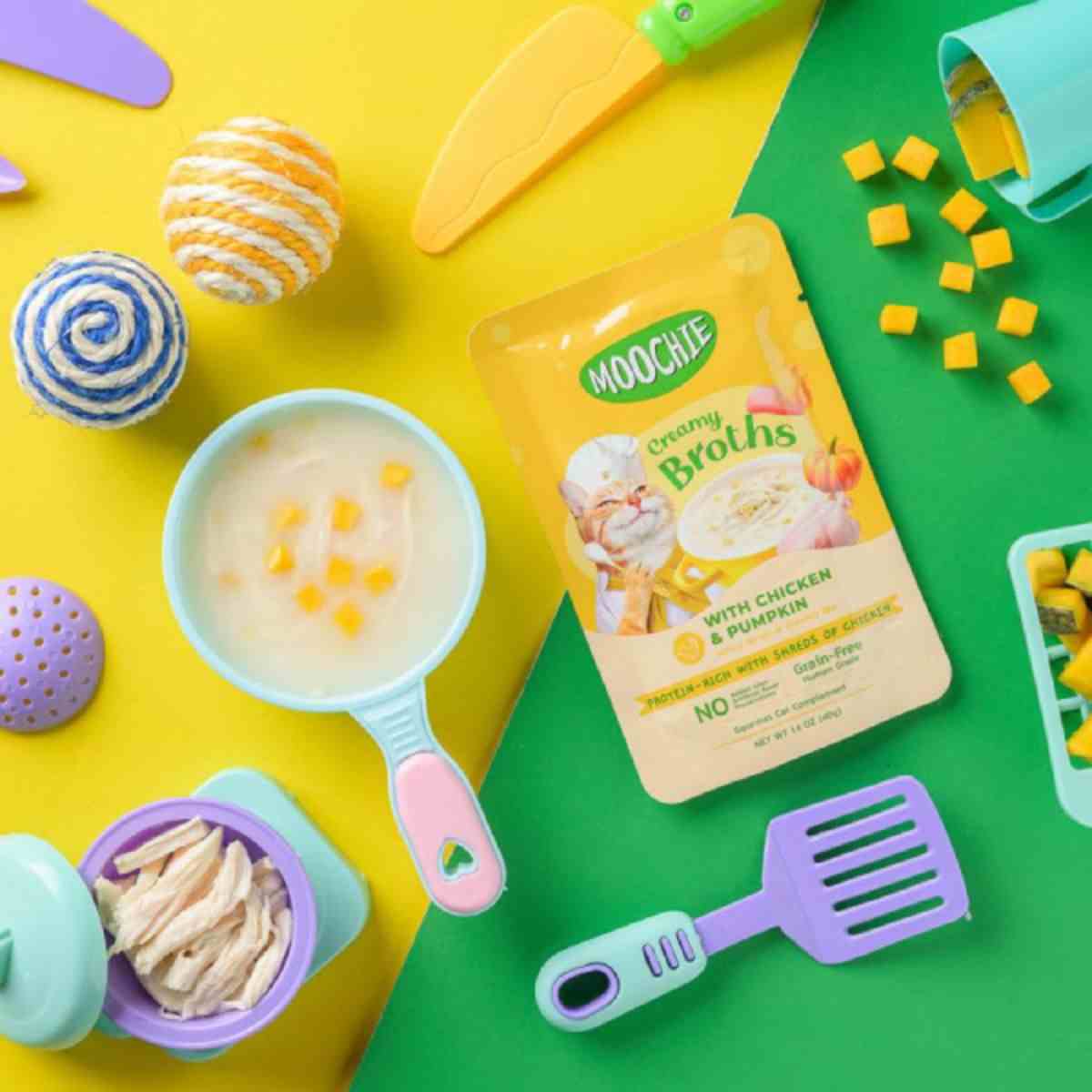 Moochie Creamy Broth with Chicken & Pumpkin Wet Cat Food - 40 gm