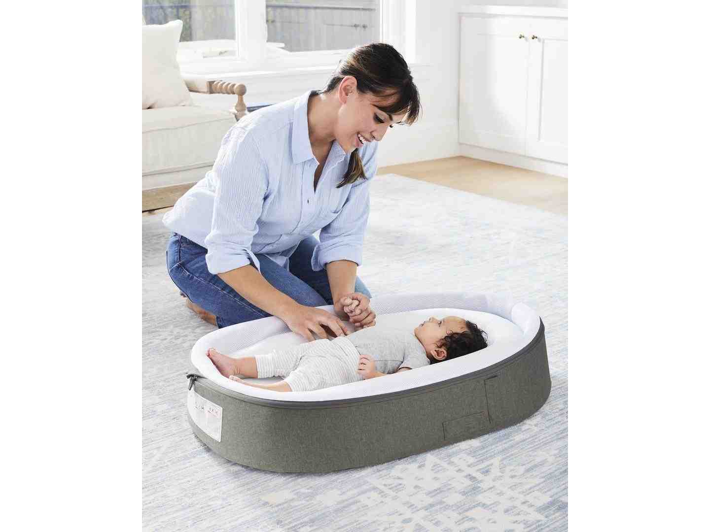https://cdn.fynd.com/v2/falling-surf-7c8bb8/fyprod/wrkr/products/pictures/item/free/original/skip-hop/9I745210/6/IOFMOIQGPp-492862933_6.jpg