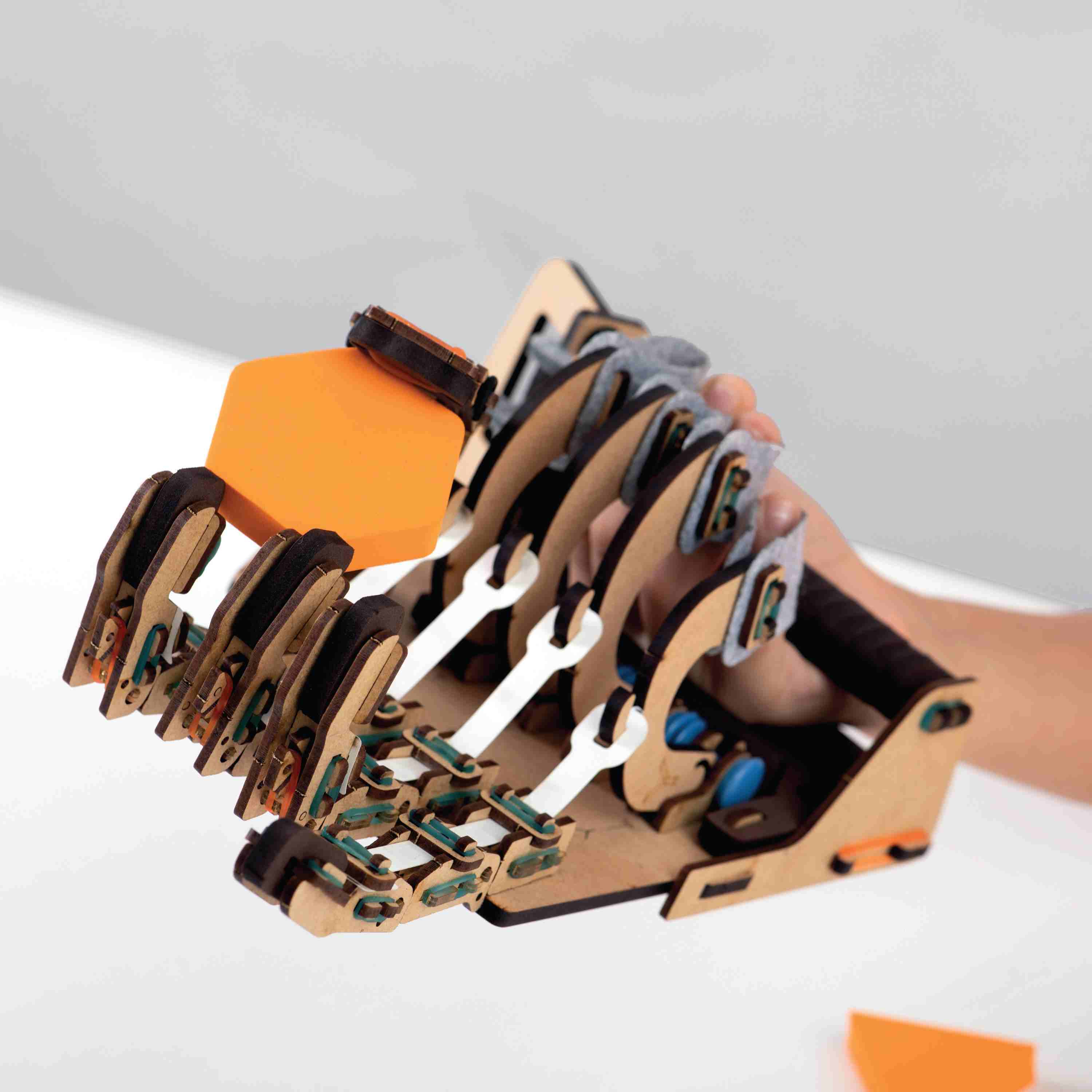 Smartiivty Mechanical Hand STEM for Kids age 8Y+
