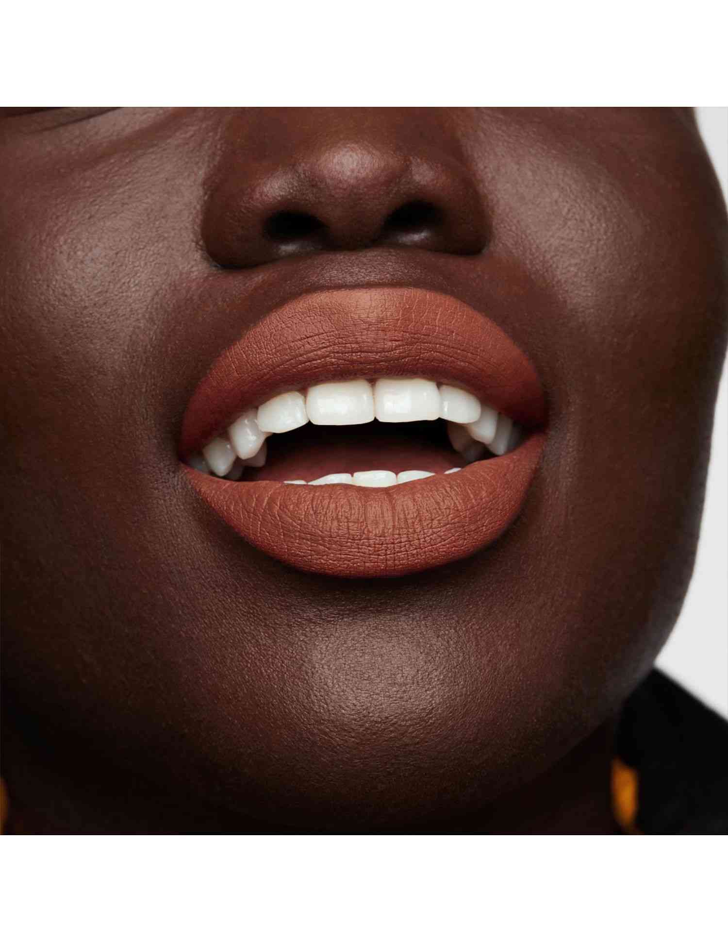 Be Legendary Line & Prime Pencil • Medium Neutral Rose