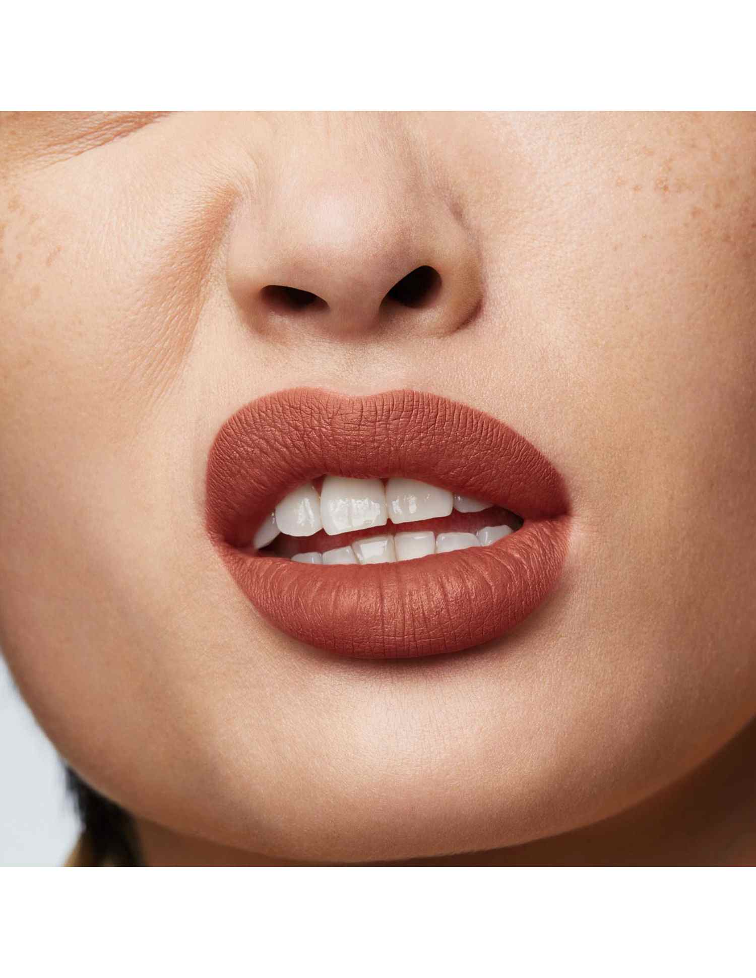 Be Legendary Line & Prime Pencil • Medium Neutral Rose