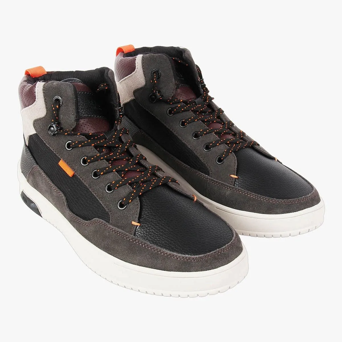 Atwood Black Sneakers
