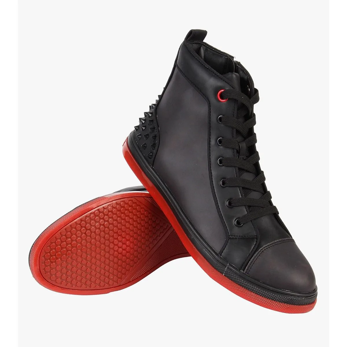 Chaos Black Sneakers