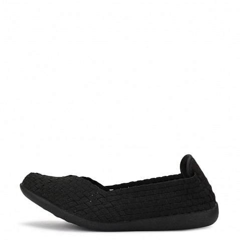 Criss Black Closed Flats & Ballerinas