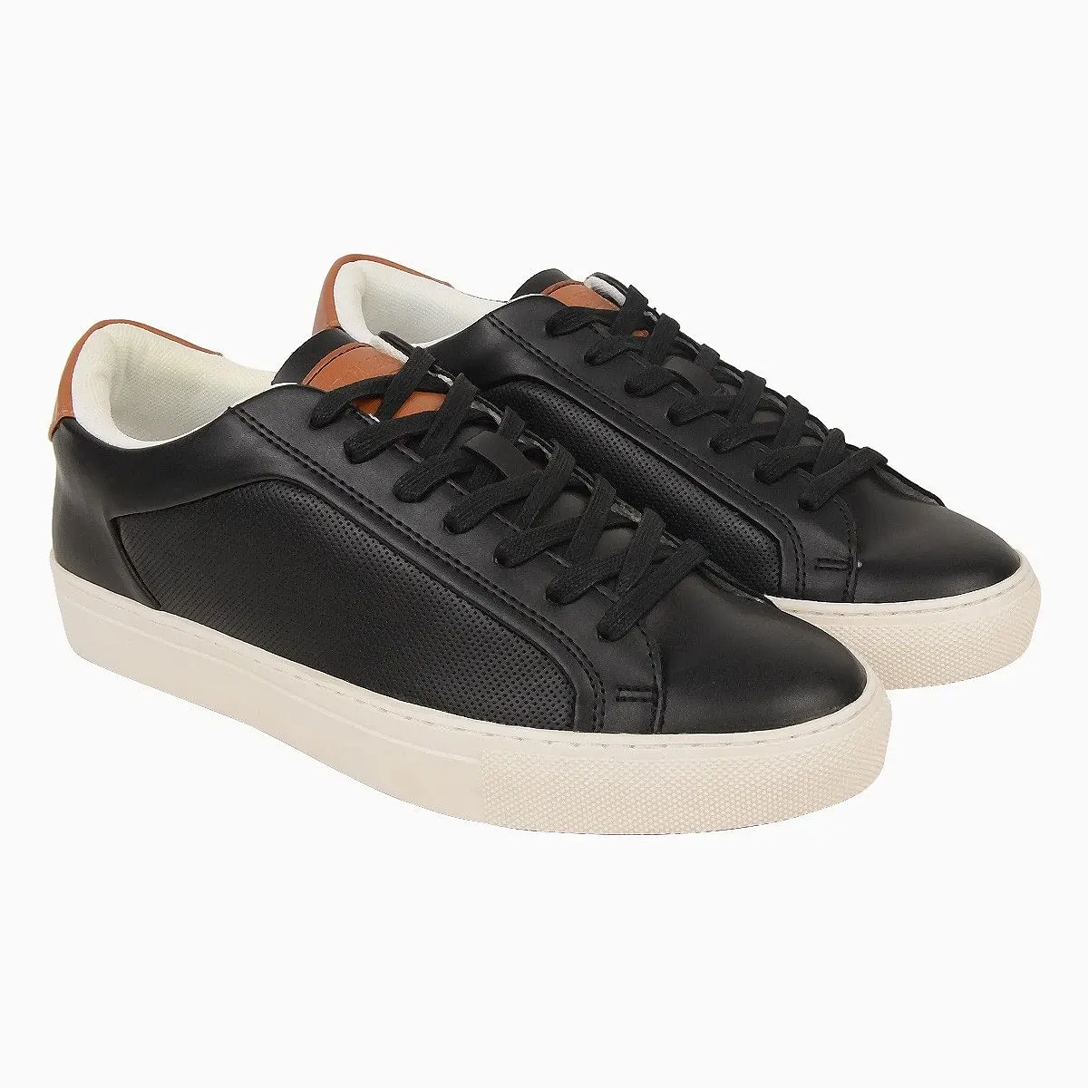 Finnehas Black Sneakers