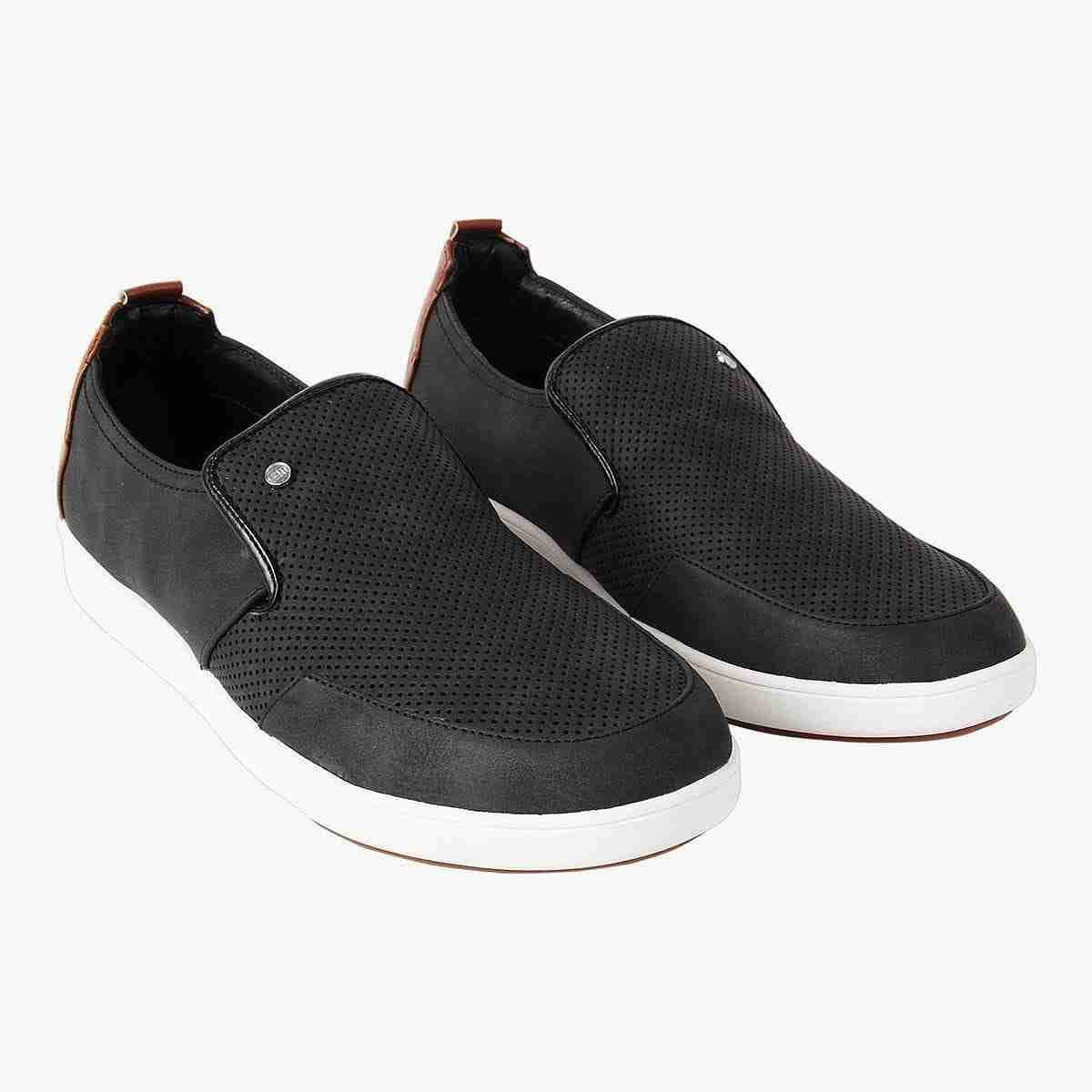 Frenzzy Black Sneakers