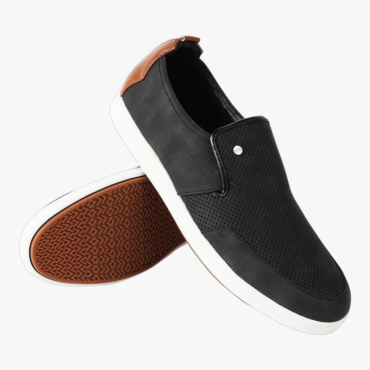Frenzzy Black Sneakers