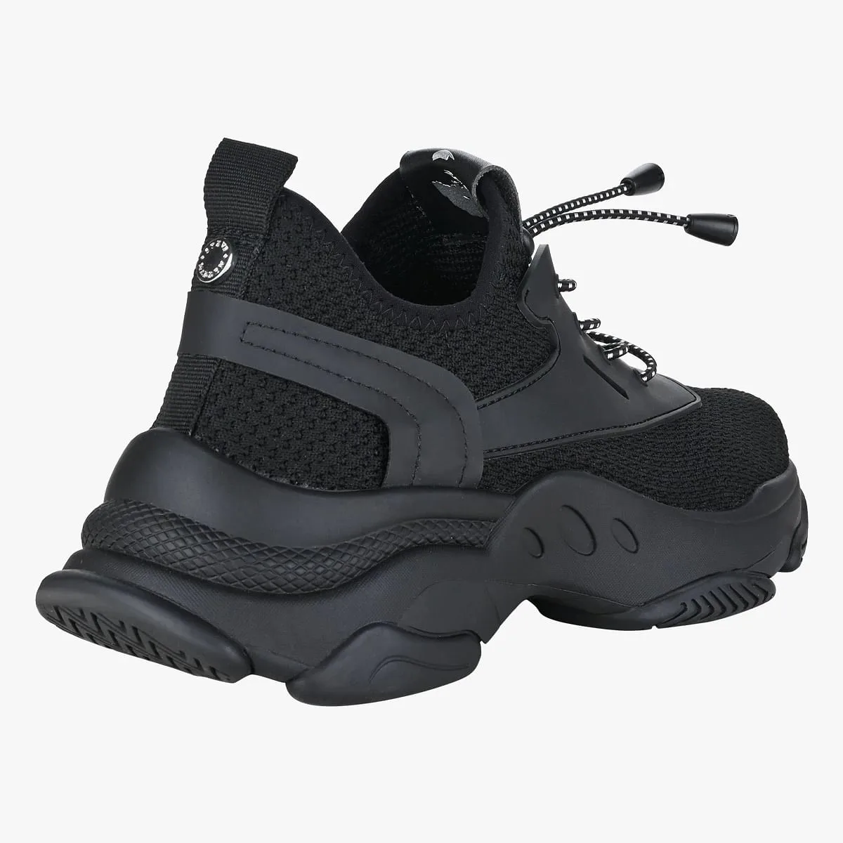 Isles Black Sneakers