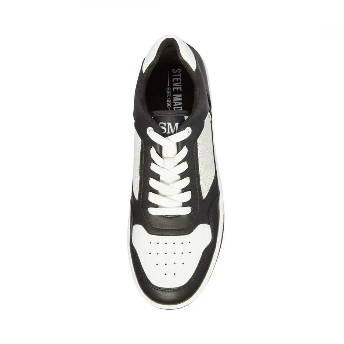 markoです。 Marko Black Sneakers | Steve Madden