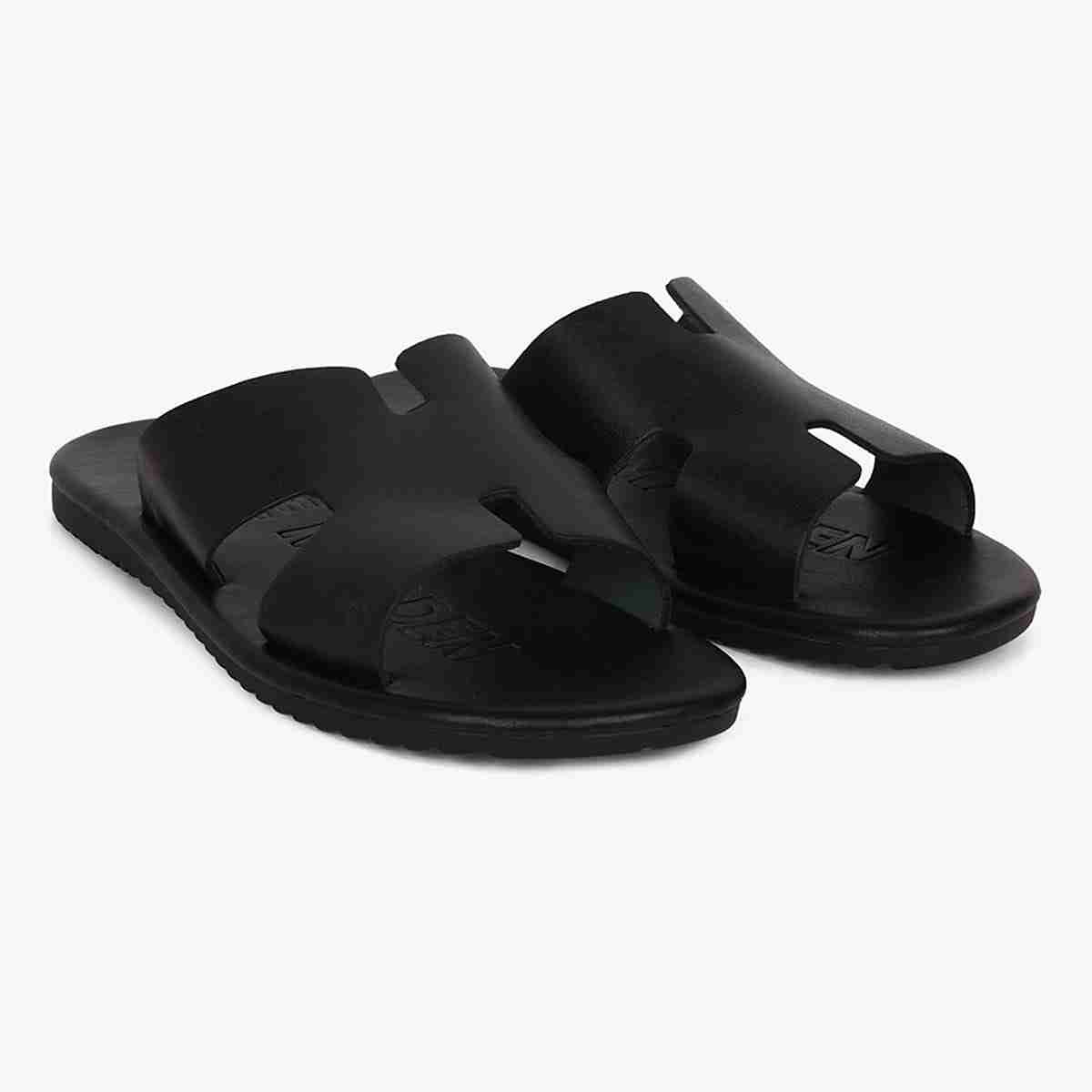 Melborn Black Sandals & Flip Flops