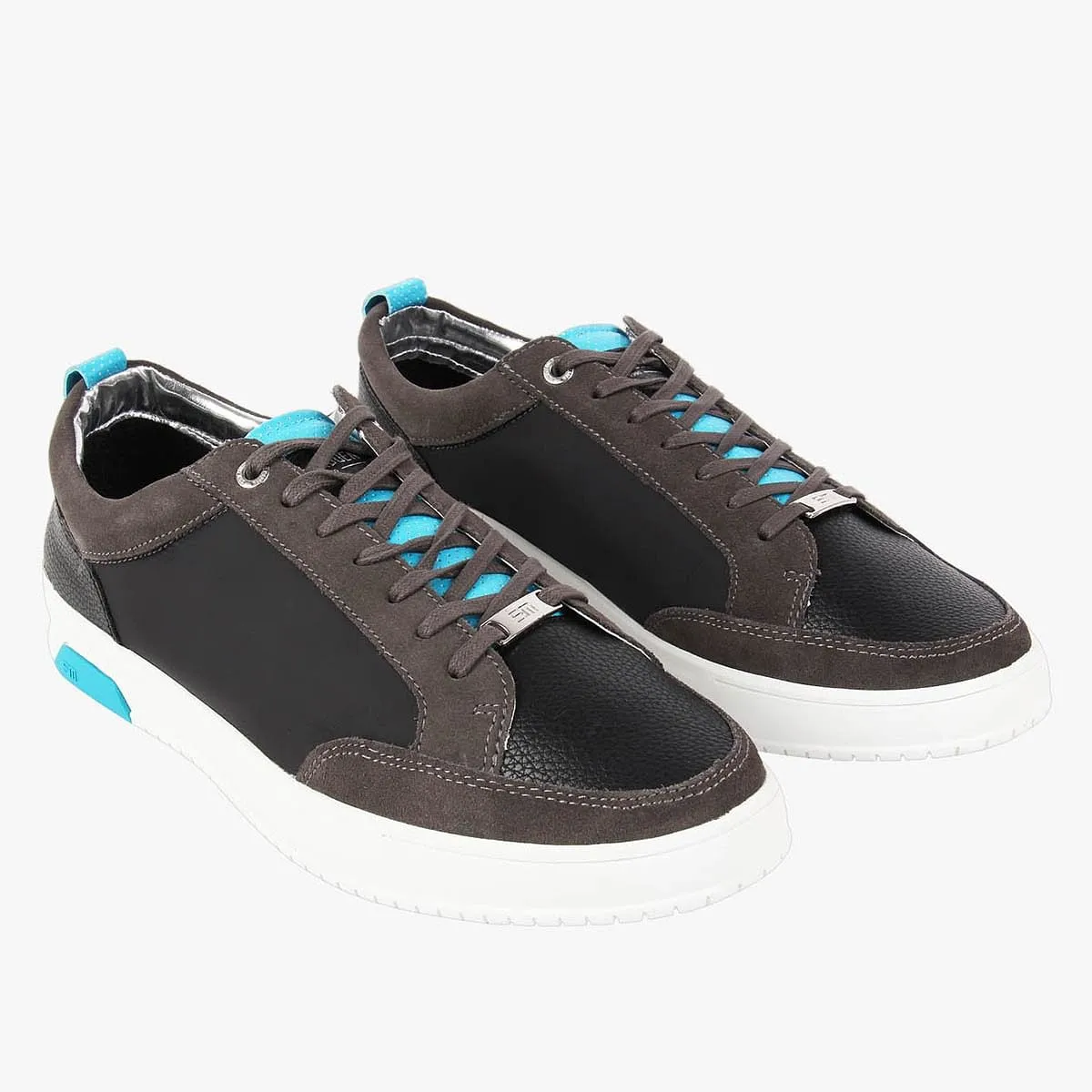 Rivall Black Sneakers