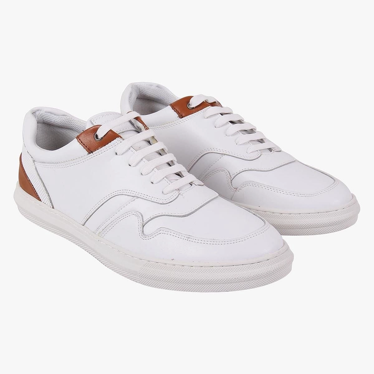 Shockah White Sneakers