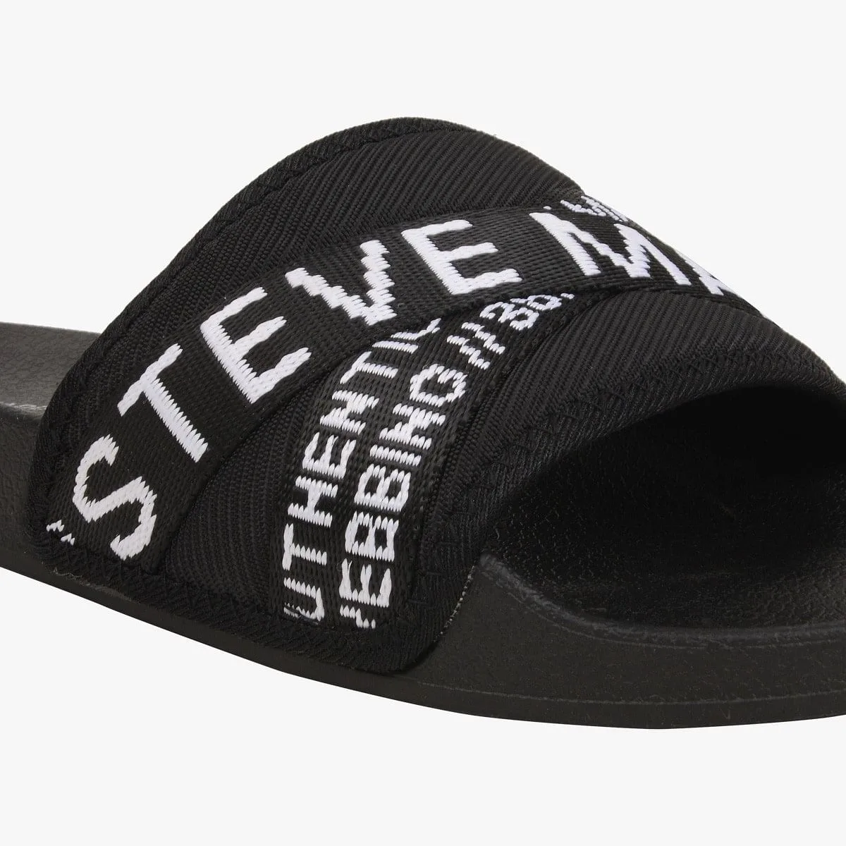 Tanoh Black Sandals & Flip Flops