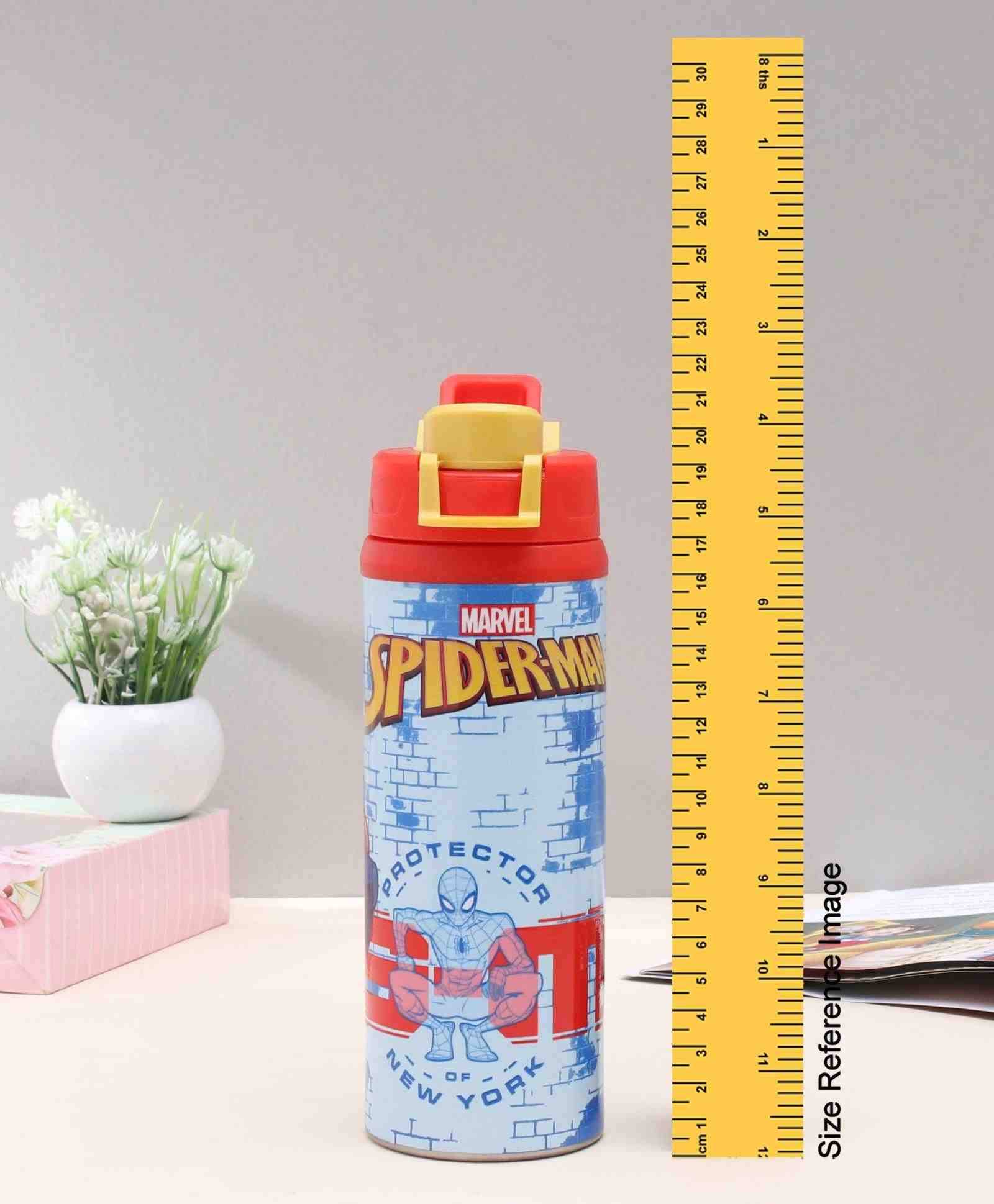https://cdn.fynd.com/v2/falling-surf-7c8bb8/fyprod/wrkr/products/pictures/item/free/original/striders/ST-MVL140/4/NPfZso975i-494348574_6.jpg
