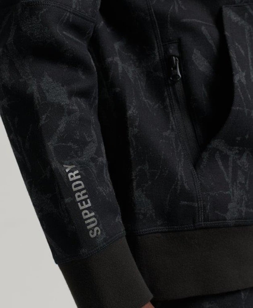 https://cdn.fynd.com/v2/falling-surf-7c8bb8/fyprod/wrkr/products/pictures/item/free/original/superdry/M2011804A7YG/1/kH-W7lngmE-410316979025_2.jpg