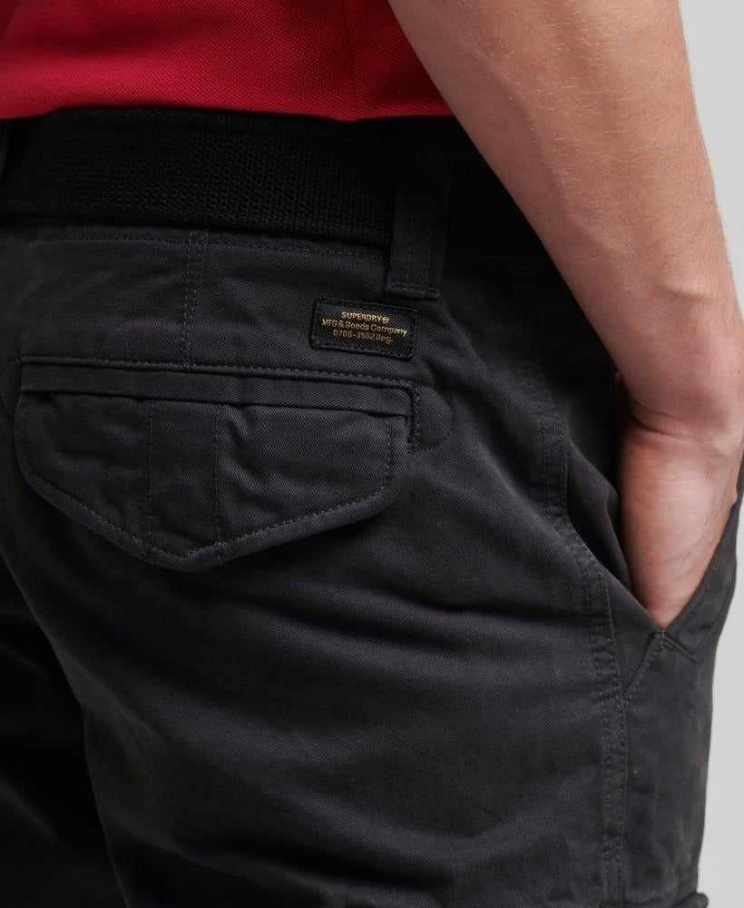 https://cdn.fynd.com/v2/falling-surf-7c8bb8/fyprod/wrkr/products/pictures/item/free/original/superdry/M7110299B02A/3/WzrGj0fyuj-410319807011_4.jpg