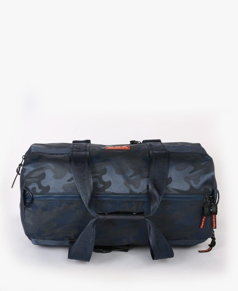 CAMO WEEKENDER BAG