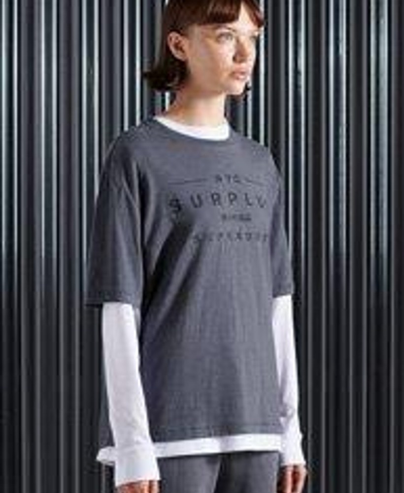 SURPLUS GRAPHIC T-SHIRT