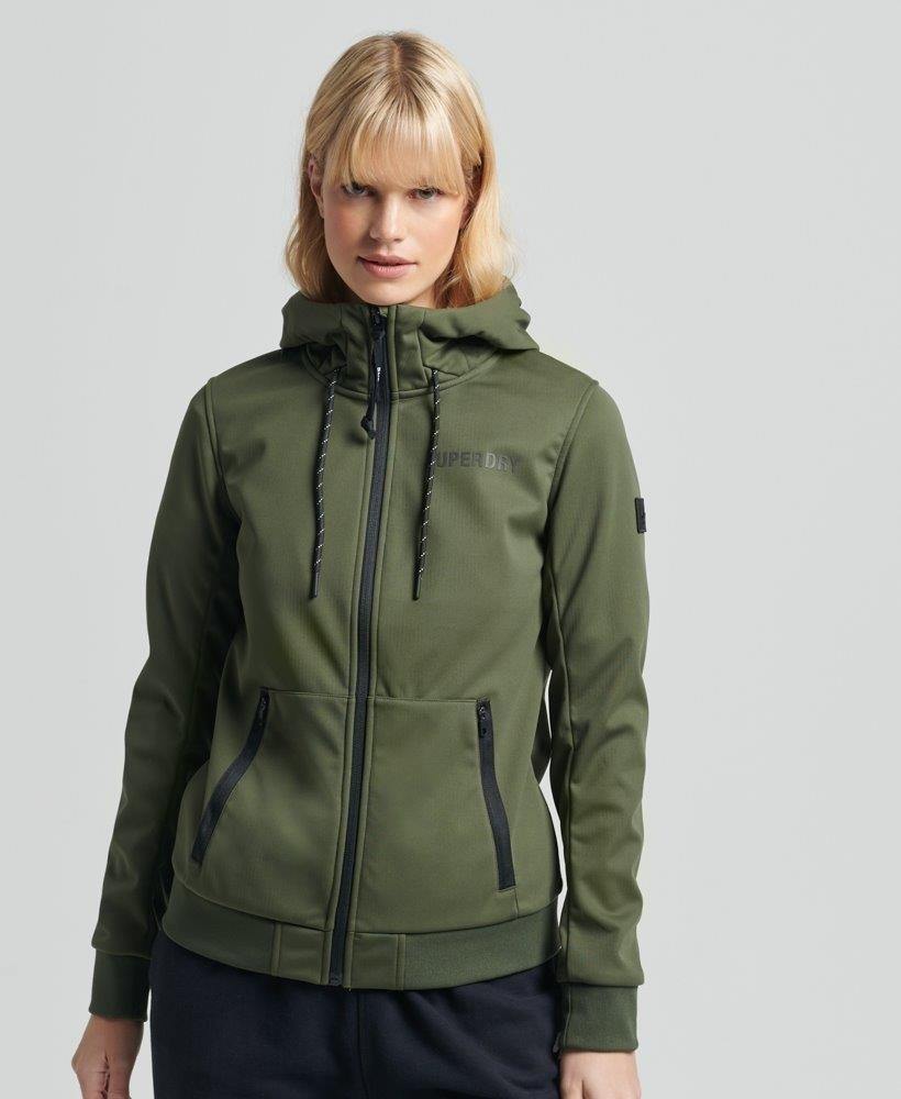 TECH SOFTSHELL JACKET