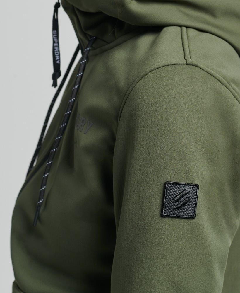 TECH SOFTSHELL JACKET