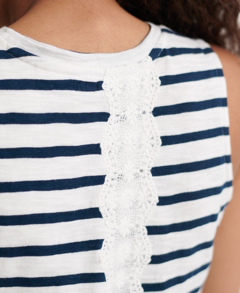LACE MIX VEST TOP