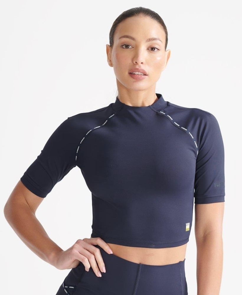 RUN 3/4 SLEEVE TIGHT CROP TOP
