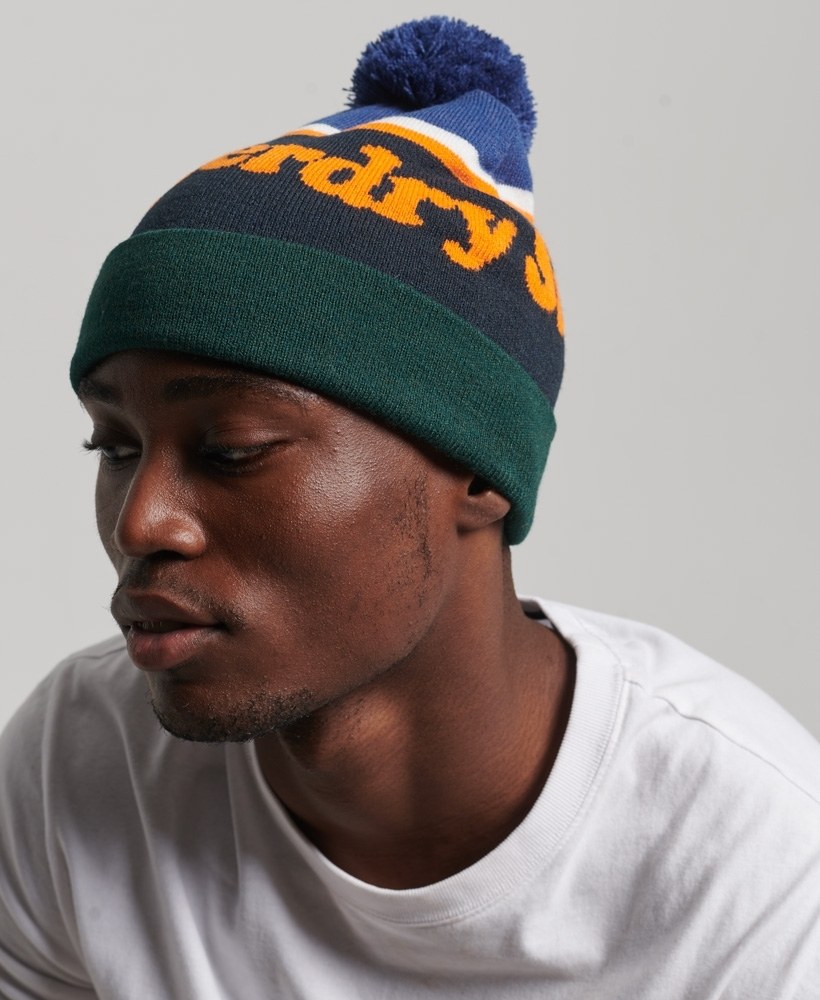 ESSENTIAL LOGO BEANIE