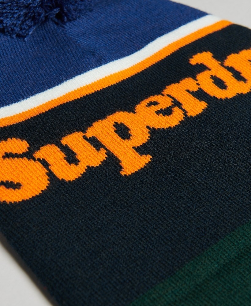 ESSENTIAL LOGO BEANIE
