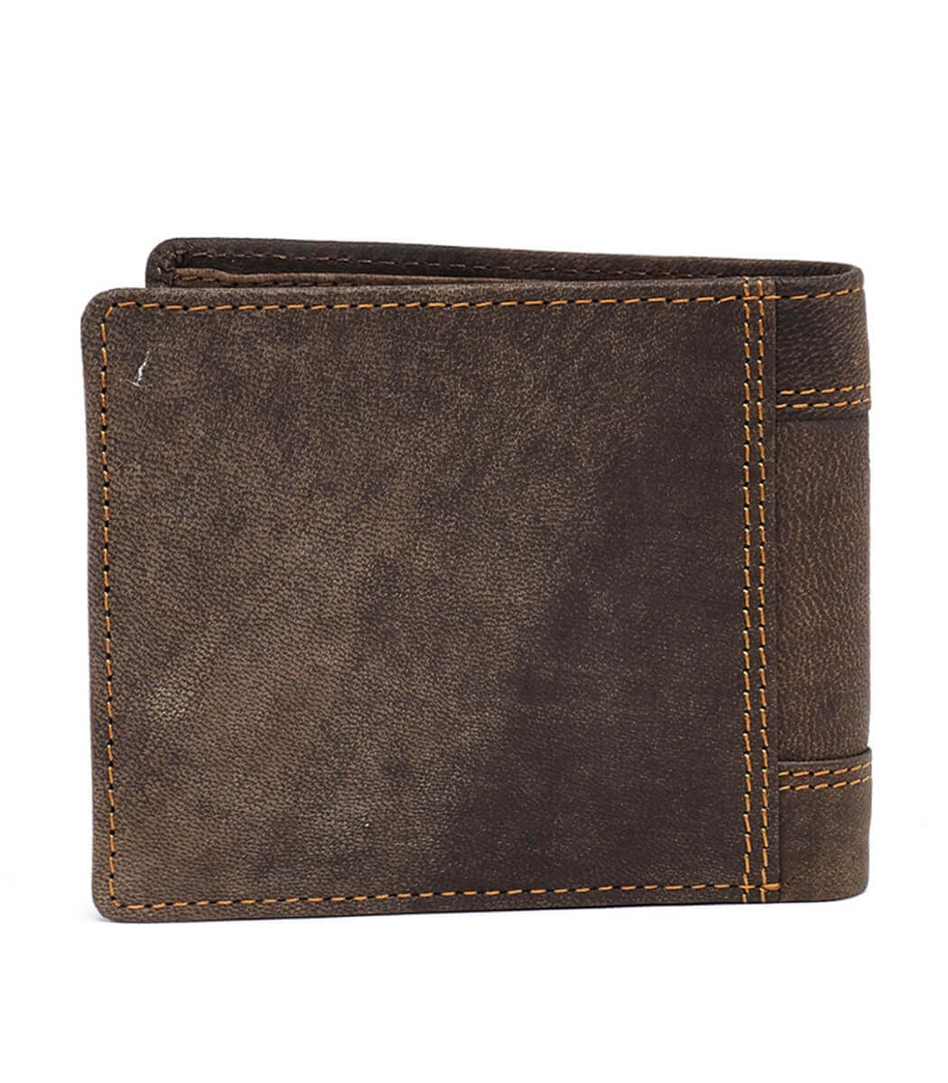 47% OFF on SWISS MILITARY Men Casual Brown Genuine Leather Wallet(10 Card  Slots) on Flipkart | PaisaWapas.com