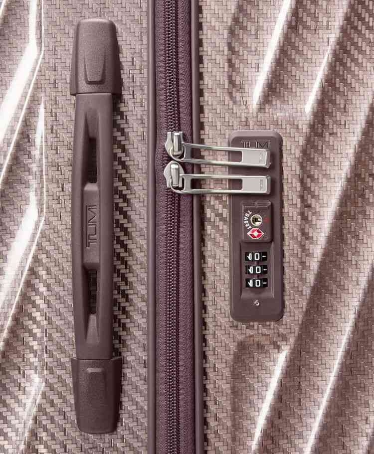 19 Degree Lite Extended Trip Checked Luggage