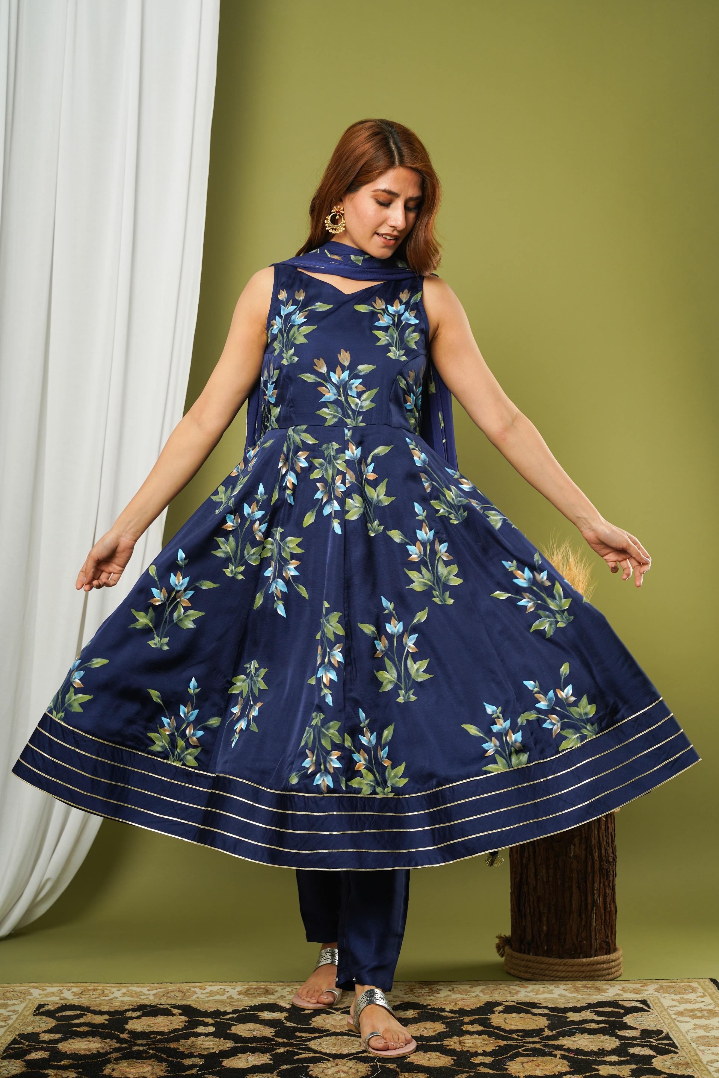 BLUE HAND PAINTED KURTA SET
